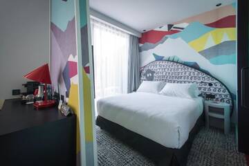 Люкс в Отеле ibis Styles Tbilisi Center